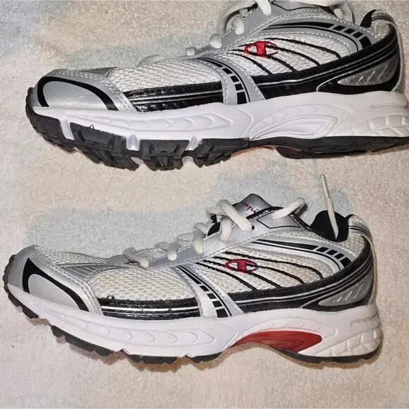 Champion Men's White Athletic Shoes NWOT never worn - Picture 4 of 6